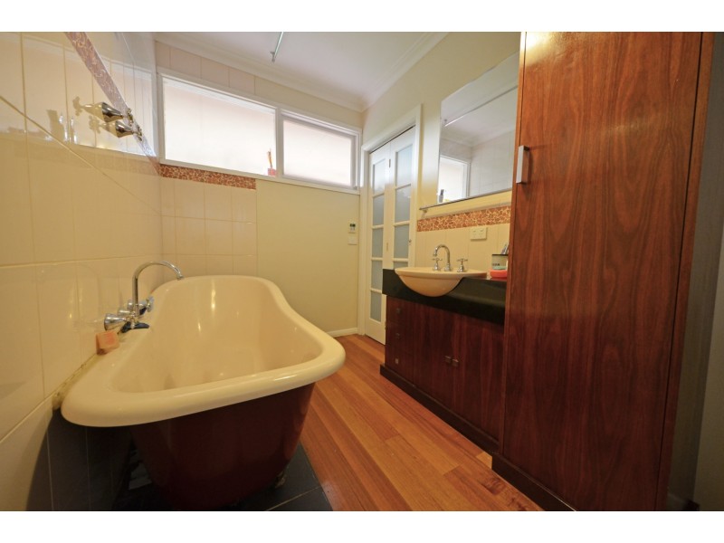 127 Stephensons Road, Mount Waverley VIC 3149