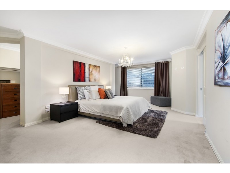 12 Debbie Street, Mount Waverley VIC 3149