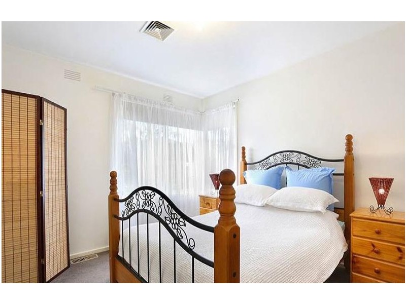 2 Ritz Street, Vermont South VIC 3133