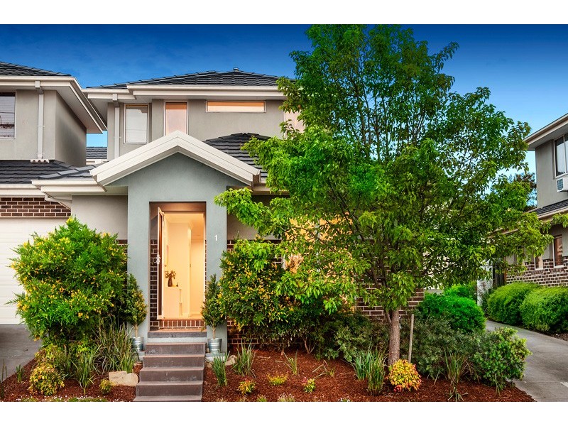 1/2 Joyce Avenue, Glen Waverley VIC 3150