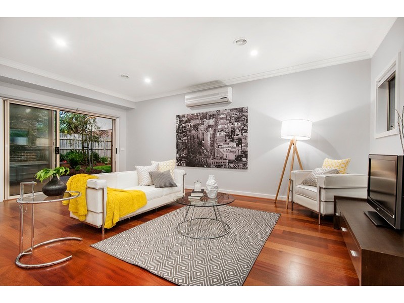 1/2 Joyce Avenue, Glen Waverley VIC 3150