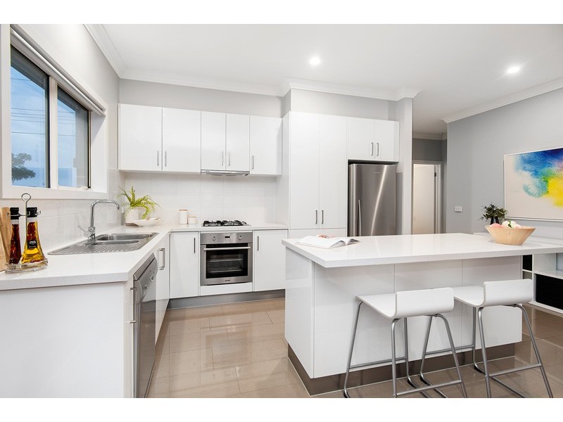 1/2 Joyce Avenue, Glen Waverley VIC 3150