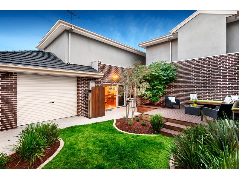 1/2 Joyce Avenue, Glen Waverley VIC 3150
