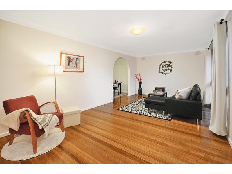 62 Camelot Drive, Glen Waverley VIC 3150