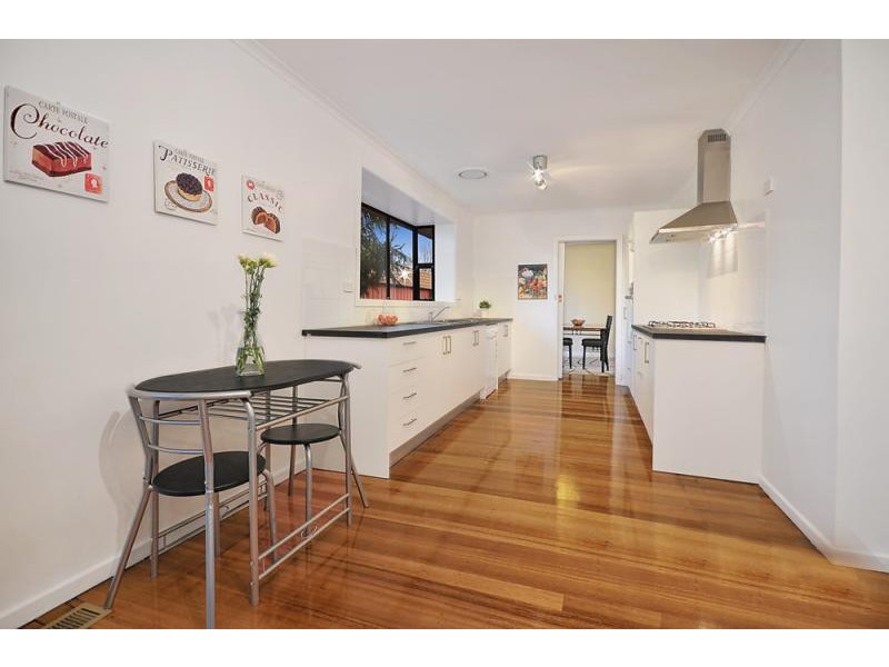 62 Camelot Drive, Glen Waverley VIC 3150