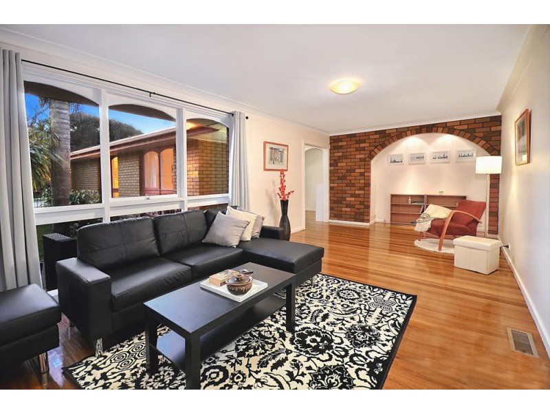 62 Camelot Drive, Glen Waverley VIC 3150