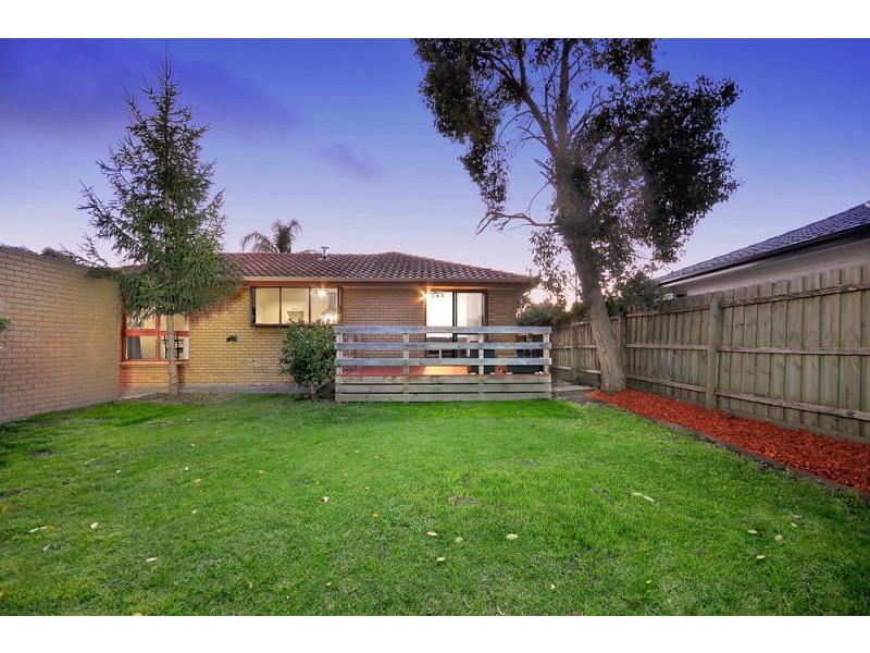 62 Camelot Drive, Glen Waverley VIC 3150
