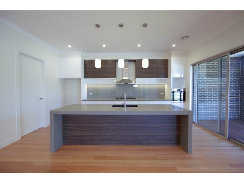 3 Stewart Avenue, Blackburn South VIC 3130