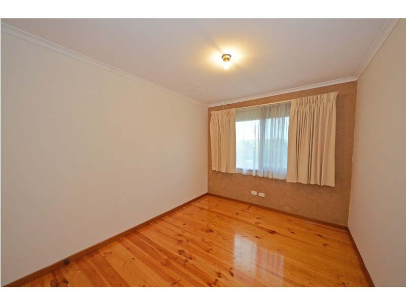 29 Mossgiel Park Drive, Endeavour Hills VIC 3802