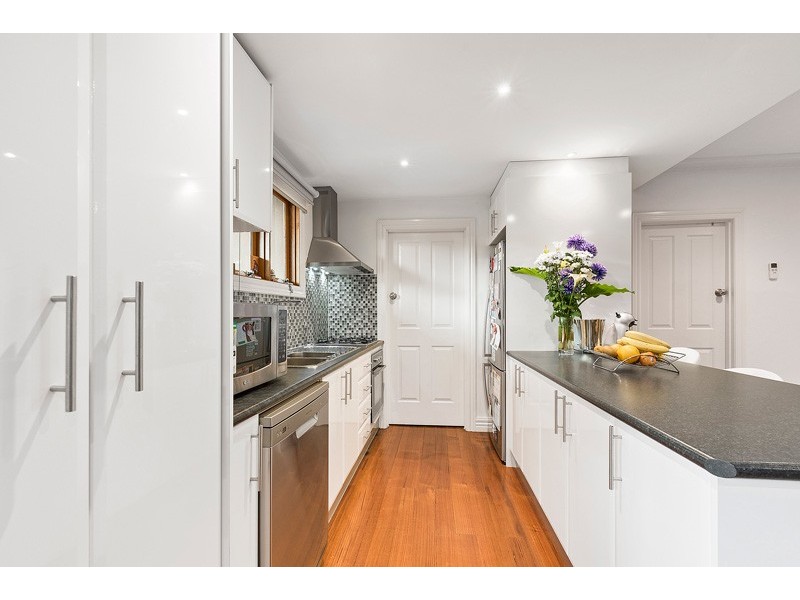 6 Kallay Street, Dandenong North VIC 3175