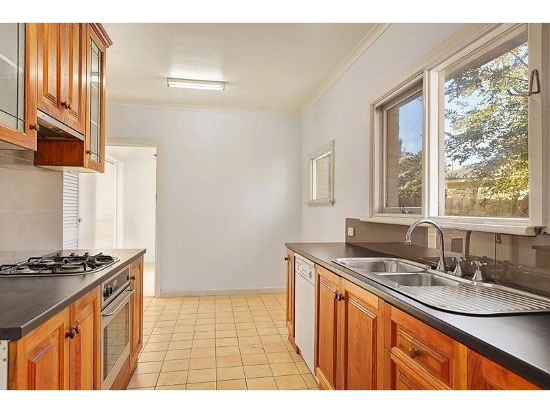 37 Hillview Avenue, Mount Waverley VIC 3149