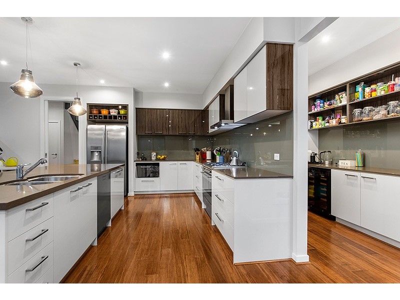 53 Leeds Road, Mount Waverley VIC 3149