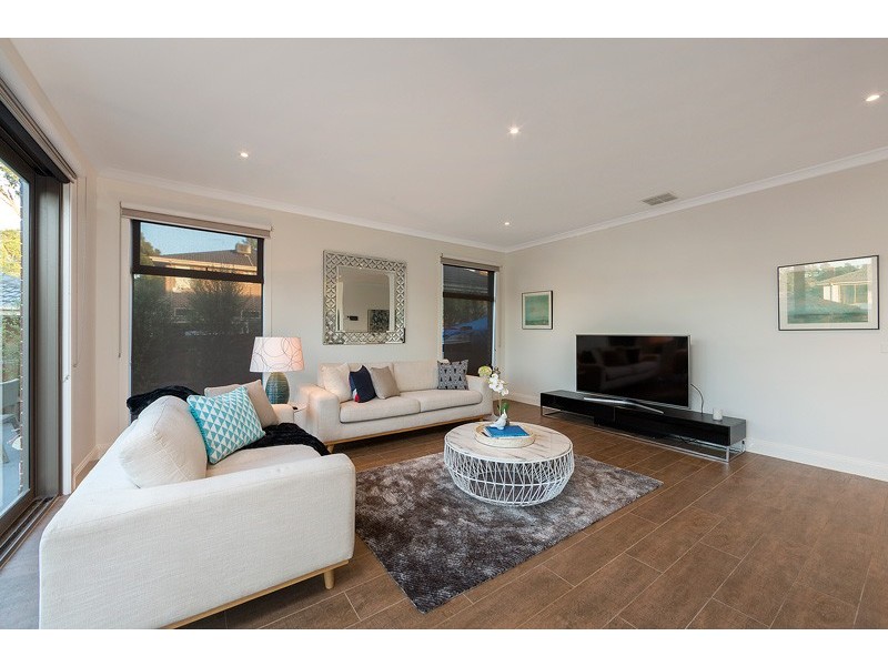 23 Ian Grove, Mount Waverley VIC 3149