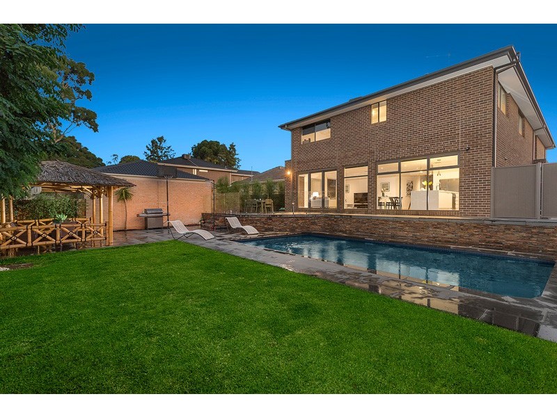23 Ian Grove, Mount Waverley VIC 3149