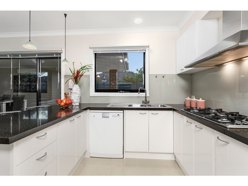 1/8 Morloc Street, Forest Hill VIC 3131