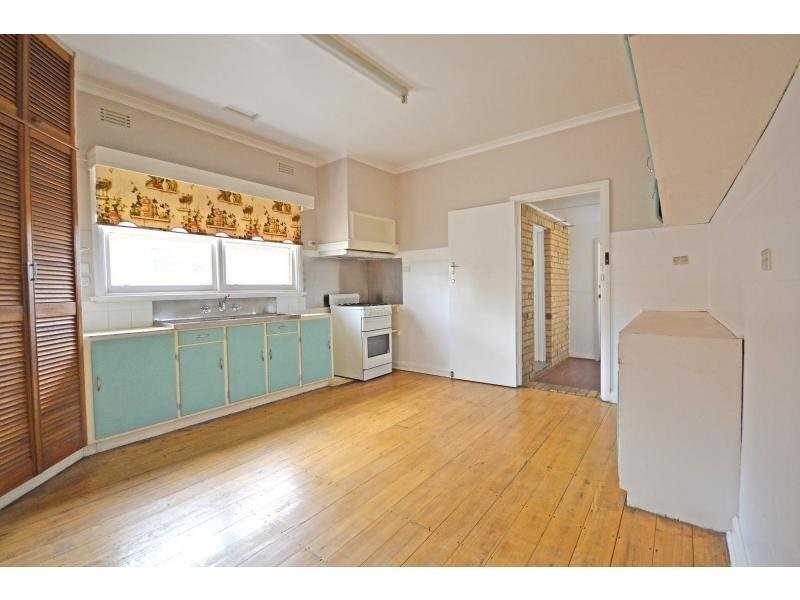 10 Dunstan Street, Clayton VIC 3168