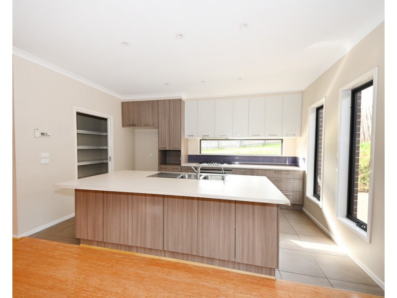 24 Fiander Avenue, Glen Waverley VIC 3150