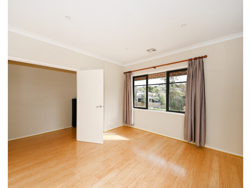 24 Fiander Avenue, Glen Waverley VIC 3150