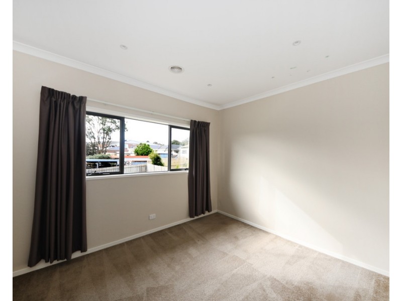 24 Fiander Avenue, Glen Waverley VIC 3150