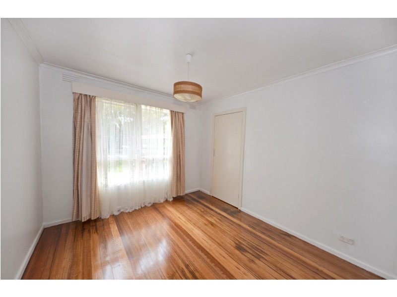 31 Range Road, Burwood East VIC 3151