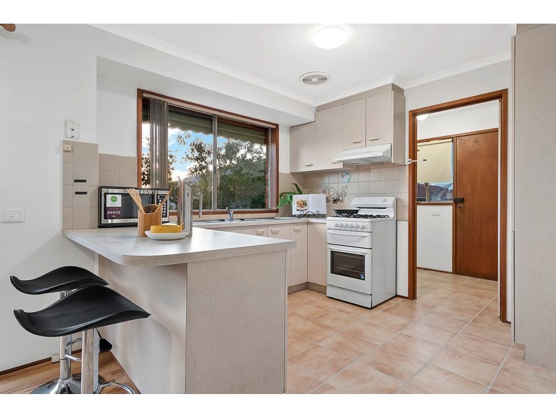 2/3 Roberts Avenue, Mulgrave VIC 3170