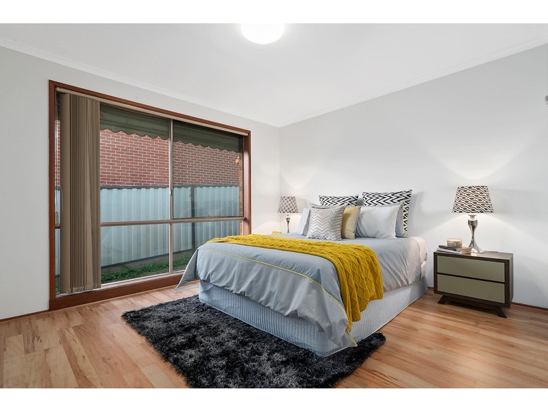 2/3 Roberts Avenue, Mulgrave VIC 3170