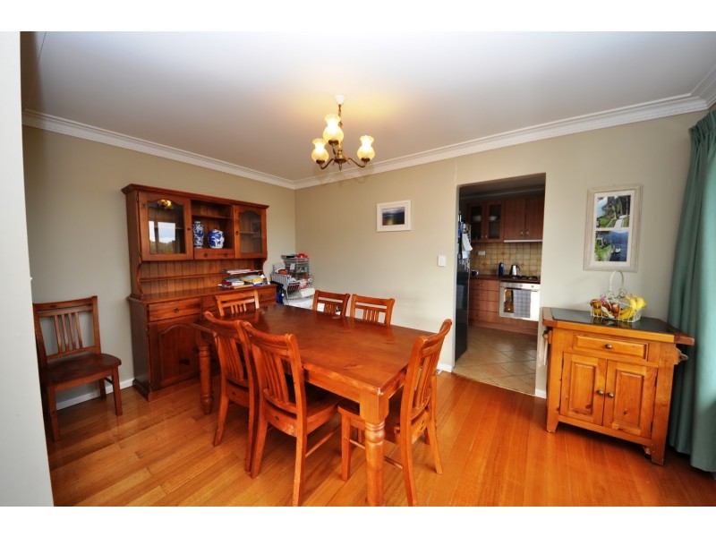 25 Kalimna Street, Mooroolbark VIC 3138