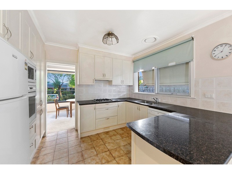 13 Tereva Crescent, Wheelers Hill VIC 3150