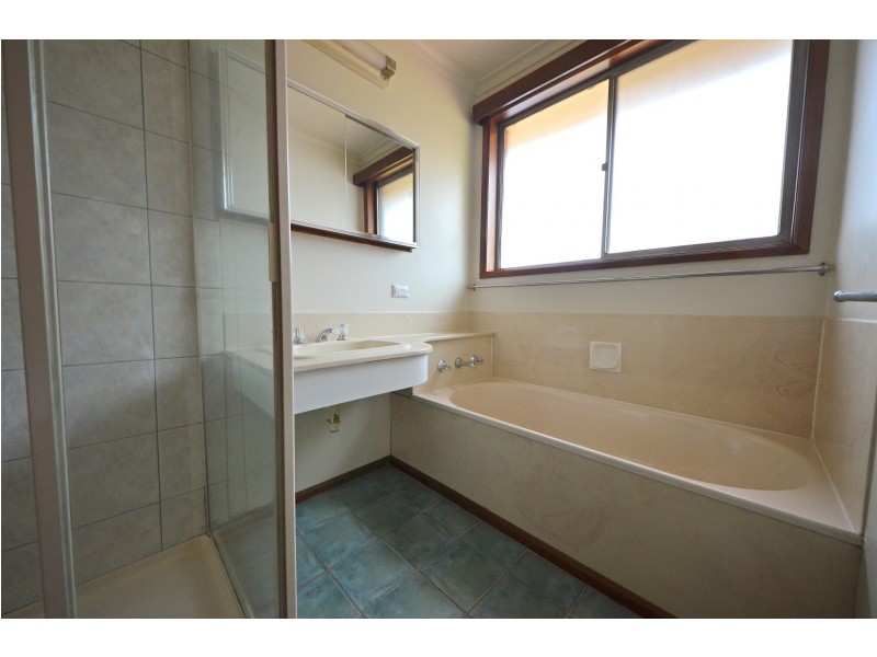 5 Aintree Avenue, Mulgrave VIC 3170