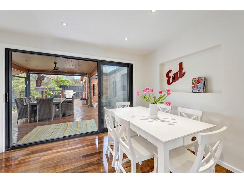 4 Larpent Street, Glen Waverley VIC 3150