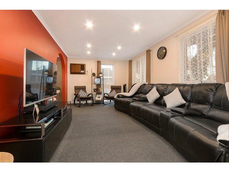 11 Cloverdale Court, Mulgrave VIC 3170