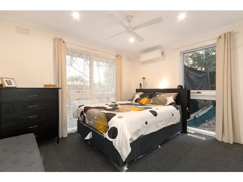 11 Cloverdale Court, Mulgrave VIC 3170