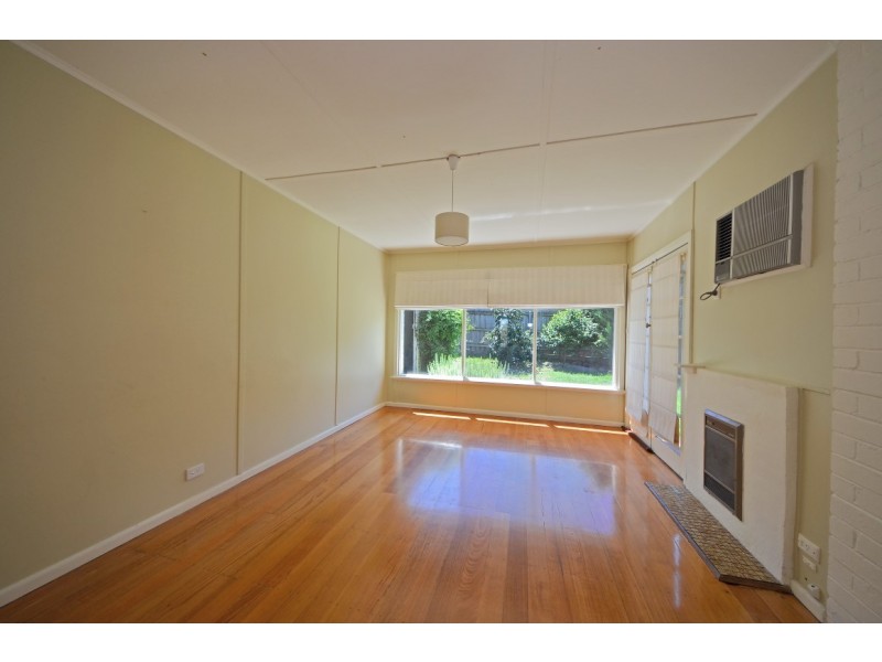 16 Wallen Road, Ormond VIC 3204