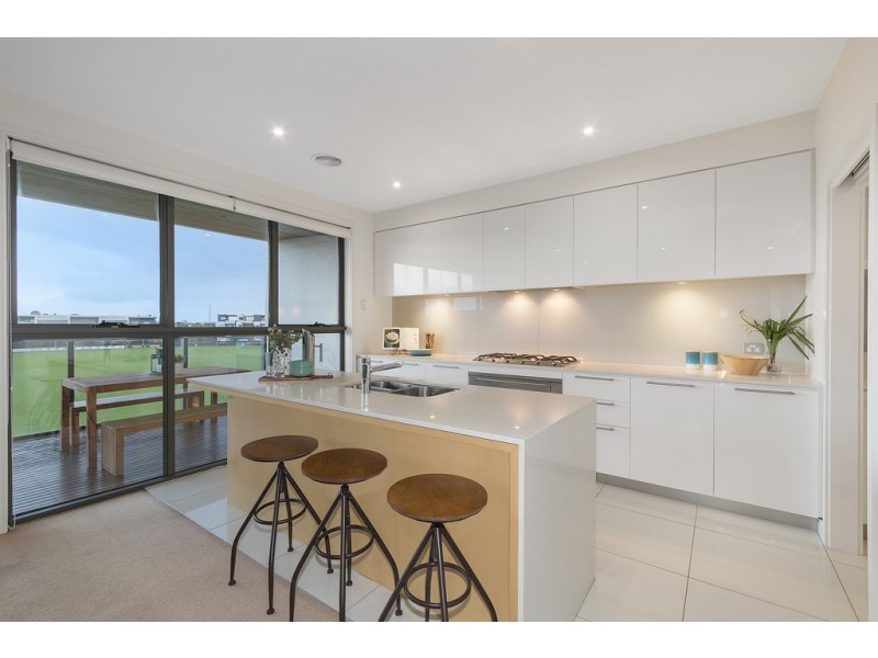 6 Pavilion Place, Mulgrave VIC 3170