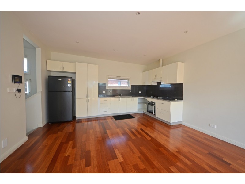 2/3 Sunnyside Avenue, Dandenong VIC 3175