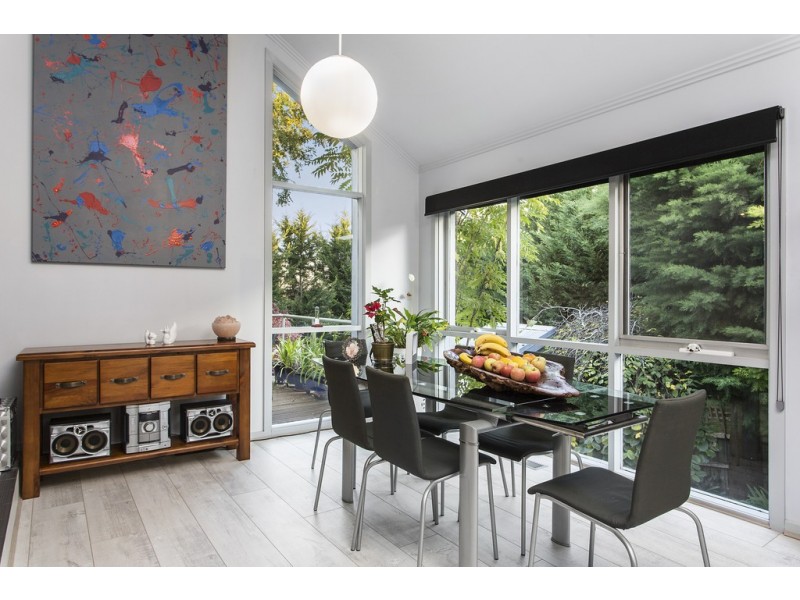 16 Daisy Street, Warranwood VIC 3134