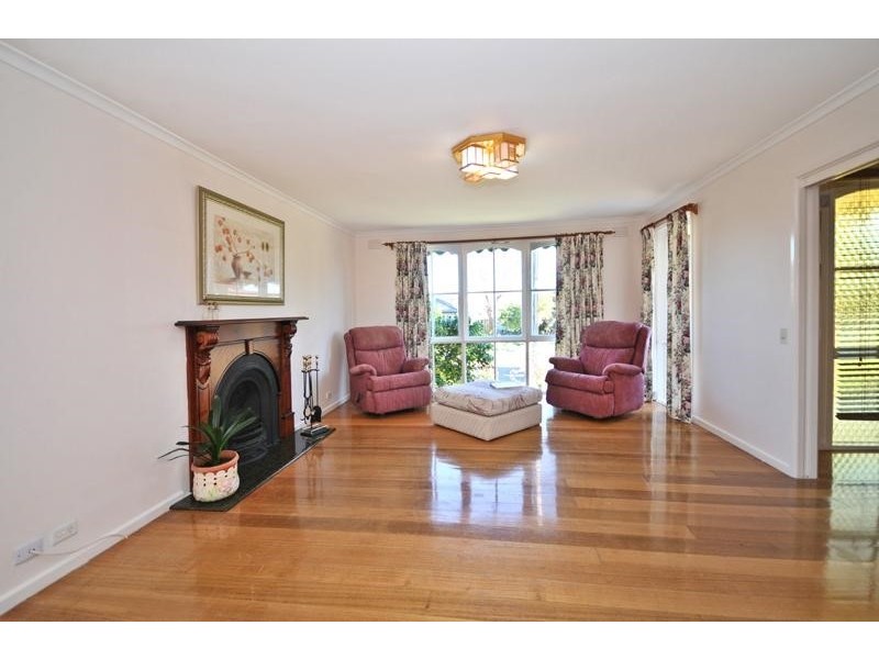 22 Farnham Avenue, Wheelers Hill VIC 3150