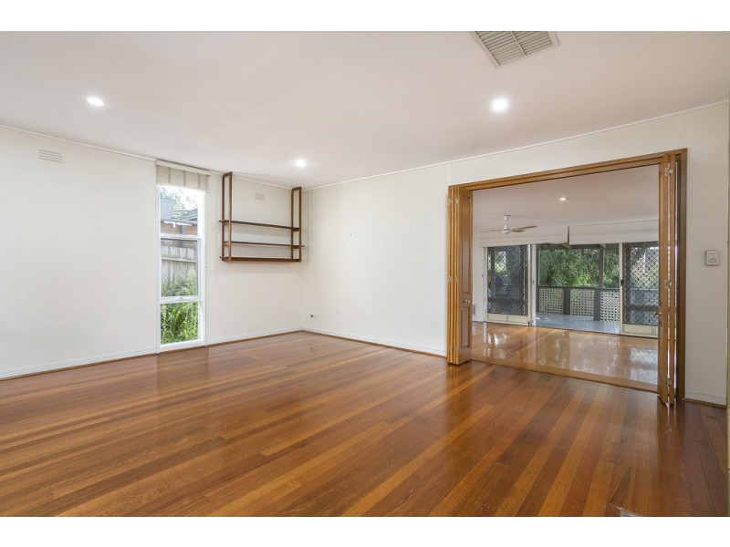 57 Hinkler Road, Glen Waverley VIC 3150