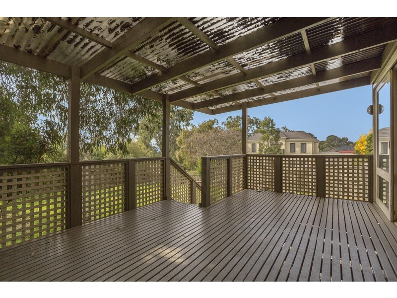 57 Hinkler Road, Glen Waverley VIC 3150