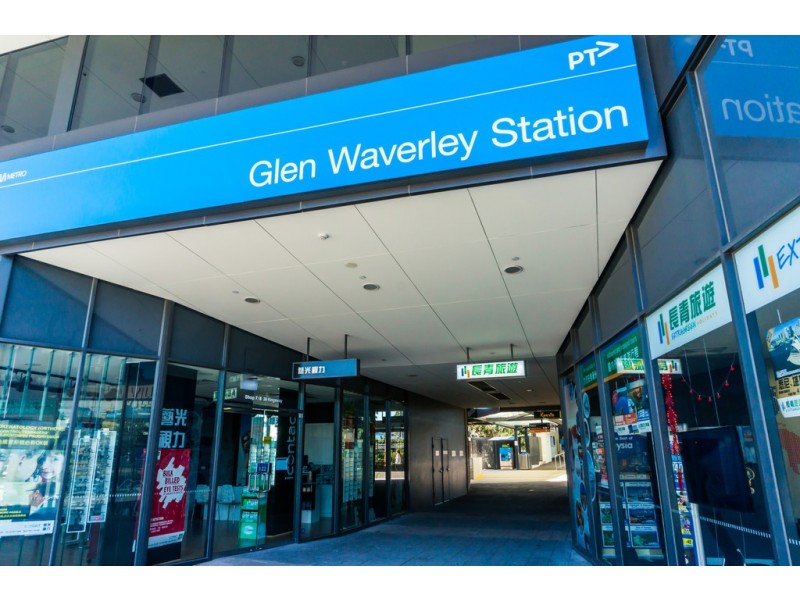 57 Hinkler Road, Glen Waverley VIC 3150