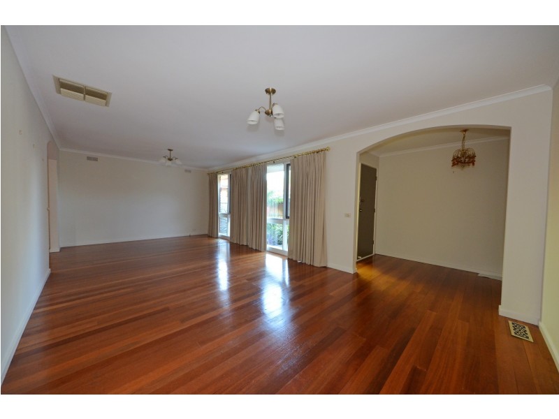 101 King Arthur Drive, Glen Waverley VIC 3150
