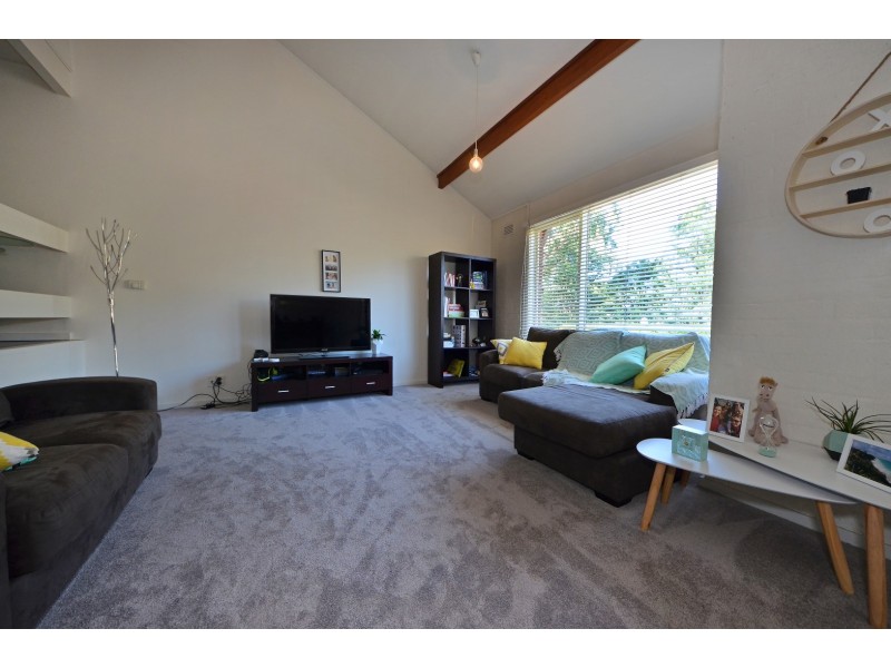 4/354 High Street Road, Mount Waverley VIC 3149