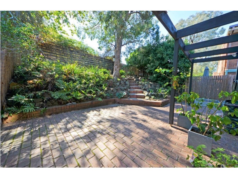 4/354 High Street Road, Mount Waverley VIC 3149