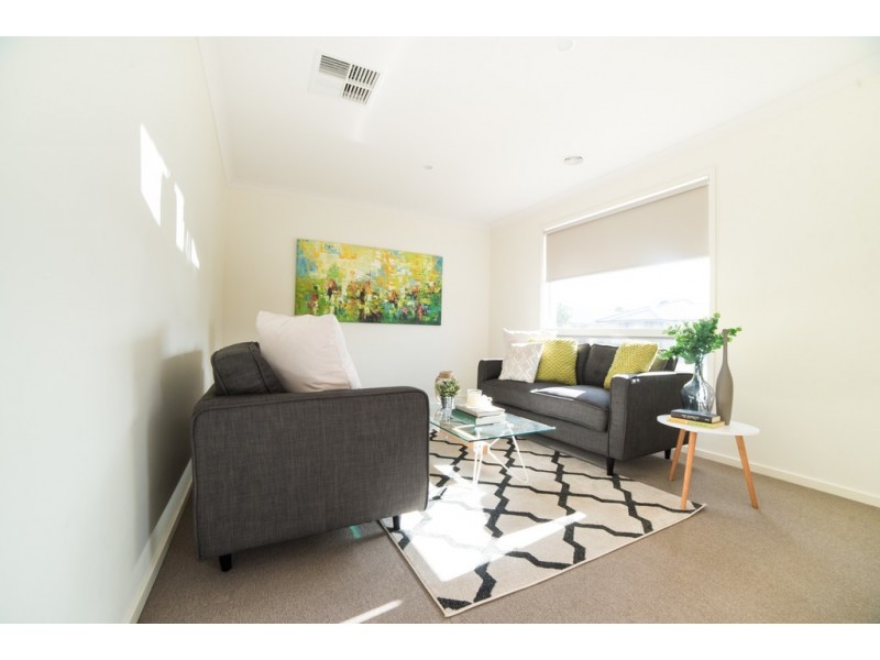 5 Isabel Street, Pakenham VIC 3810