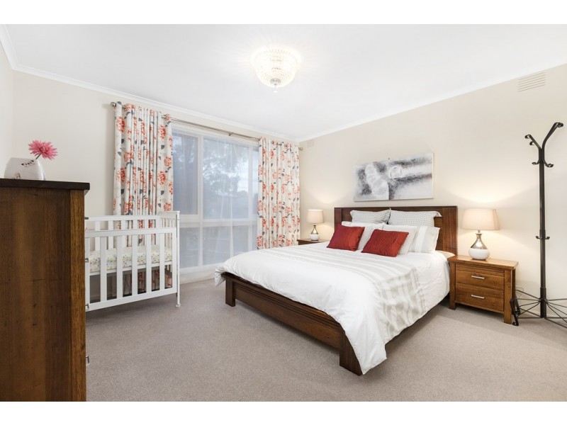 16 Pentland Court, Glen Waverley VIC 3150