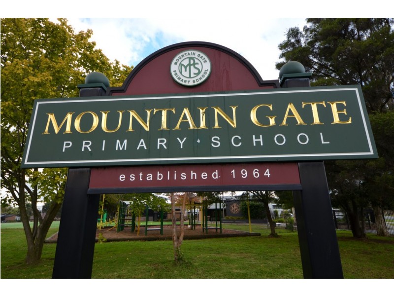 68 Ormonde Road, Ferntree Gully VIC 3156