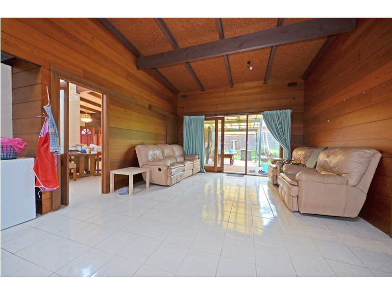 31 Botanic Drive, Glen Waverley VIC 3150