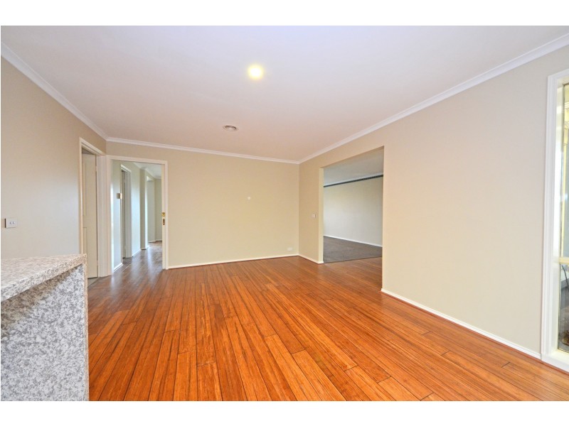 3 Jay Rise, Berwick VIC 3806