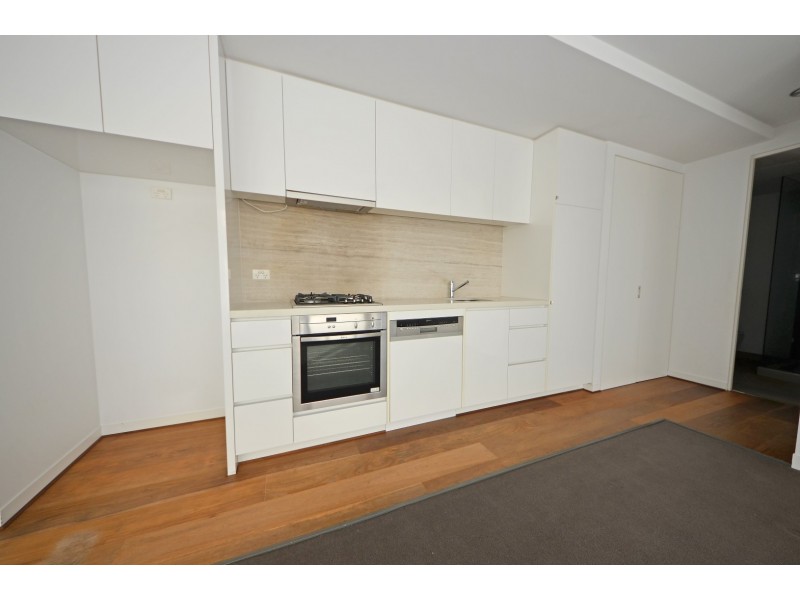 207/115 Nott Street, Port Melbourne VIC 3207