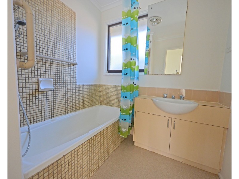 2 Gladeswood Drive, Mulgrave VIC 3170